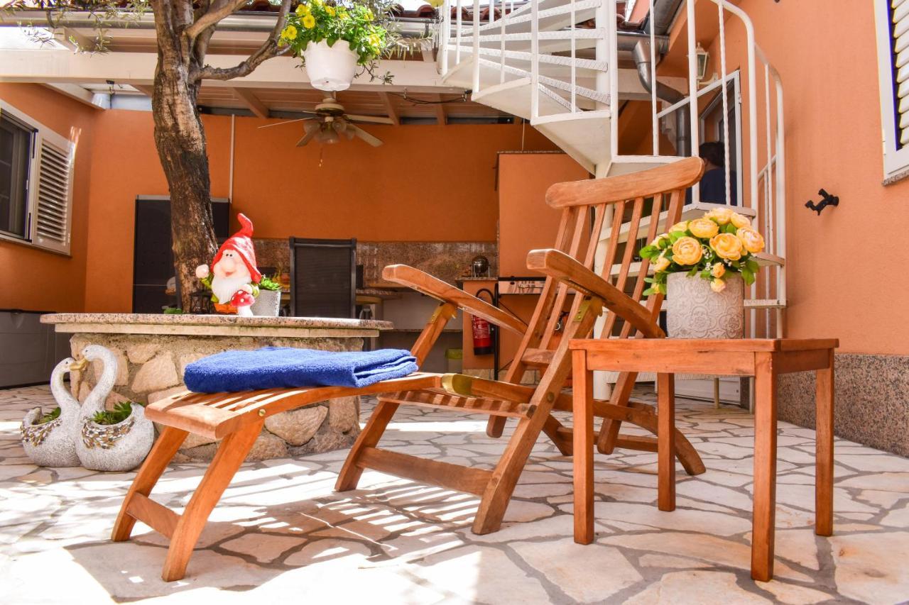 Kuca Za Odmor Antic - Holiday House Antic Novi Vinodolski Kültér fotó