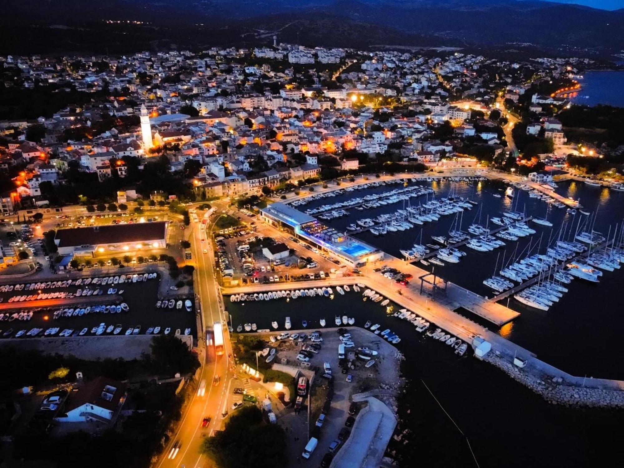 Kuca Za Odmor Antic - Holiday House Antic Novi Vinodolski Kültér fotó